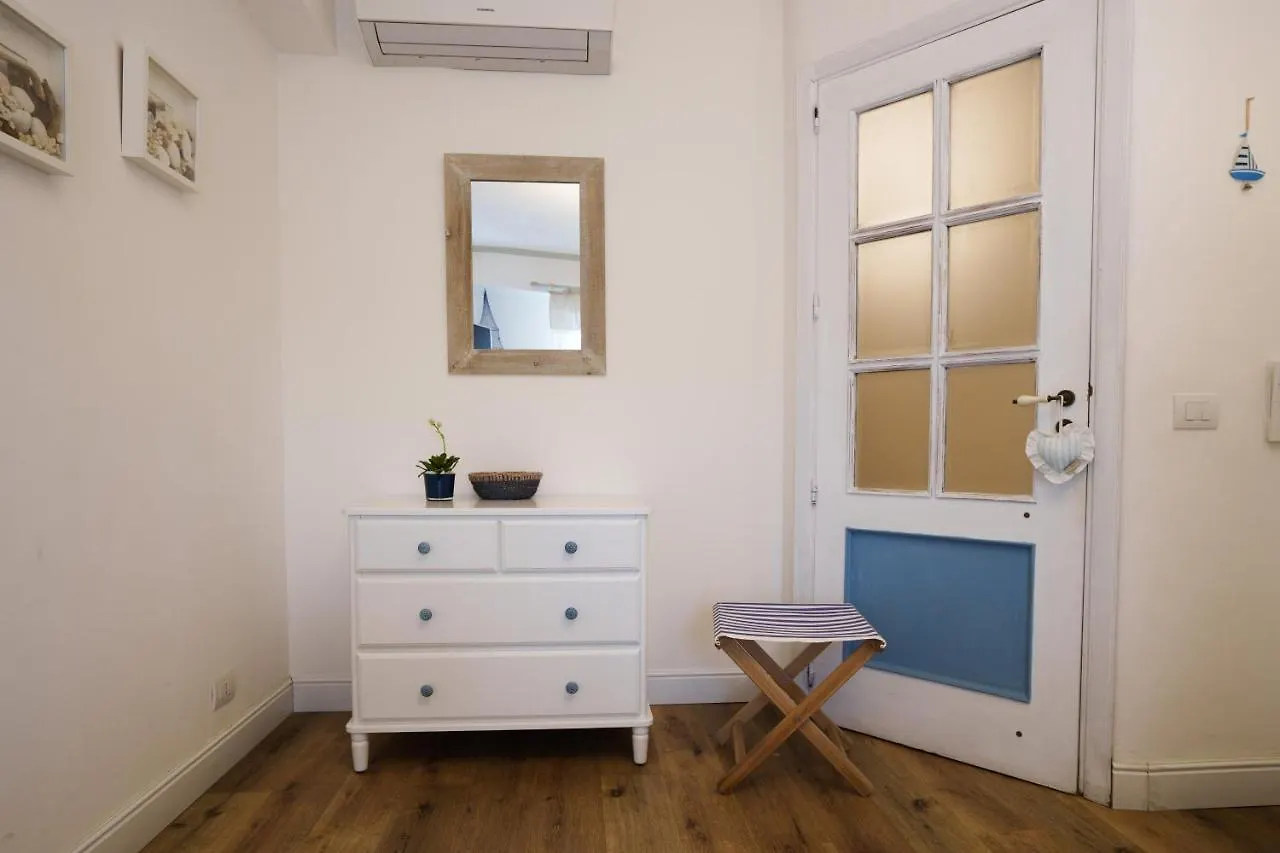 Aparthotel Quattro Torri Santa Teresa Di Riva Italien
